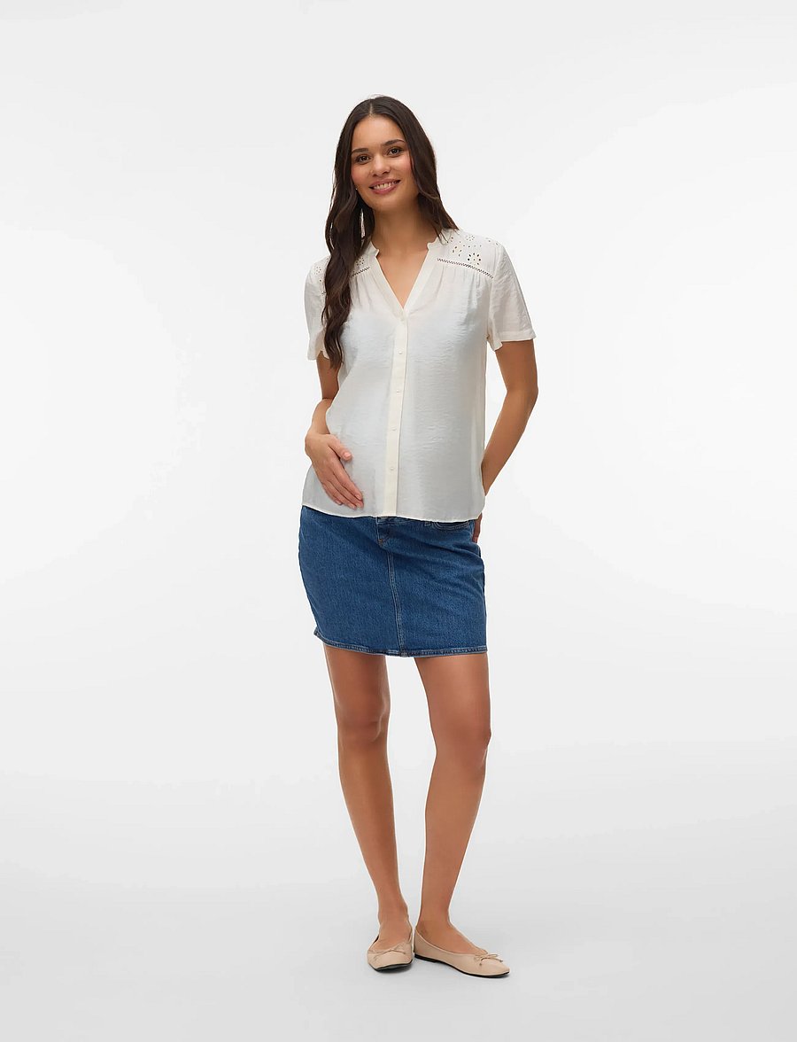 Vero Moda Maternity - VMMJOSIE SS EMB TOP WVN - kurzärmelige blusen - snow white - 3