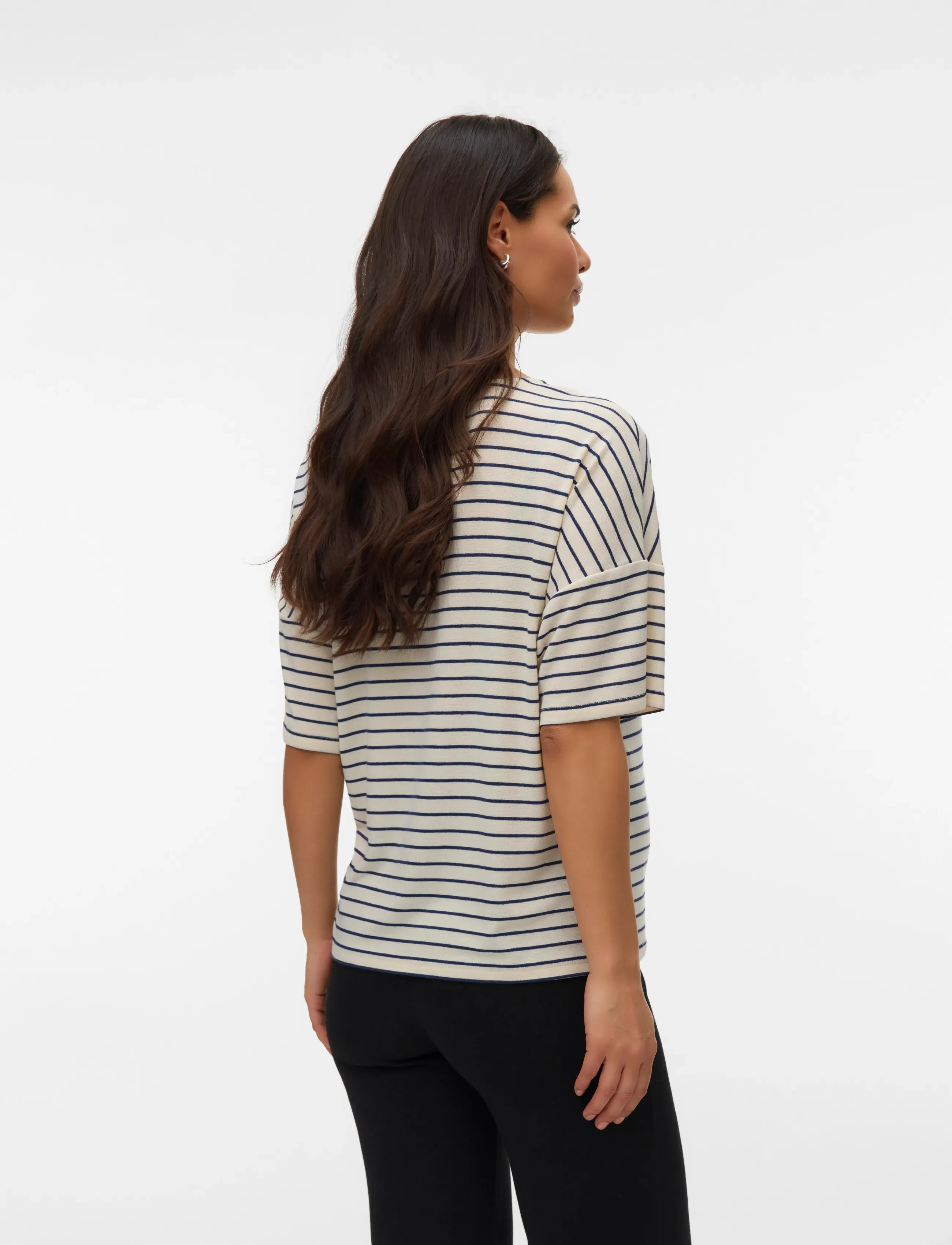 Vero Moda Maternity - VMMHOLLI 2/4 V-NECK LOOSE TOP JRS - tops - birch - 2