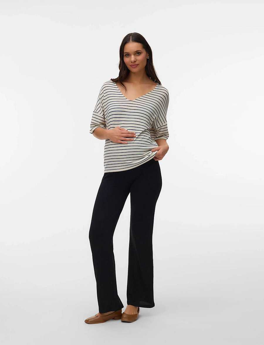 Vero Moda Maternity - VMMHOLLI 2/4 V-NECK LOOSE TOP JRS - augšējais apģērbs - birch - 3