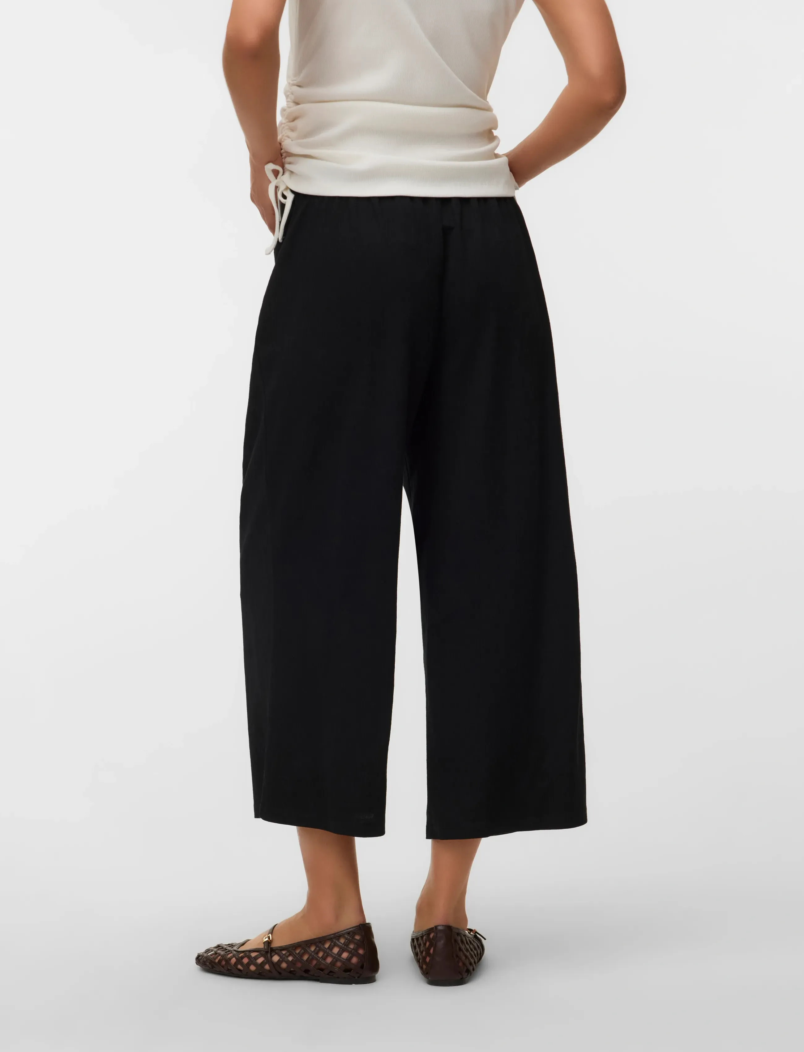 Vero Moda Maternity - VMMJASMINE WIDE CULOTTE PANTS JRS - culottes - black - 3