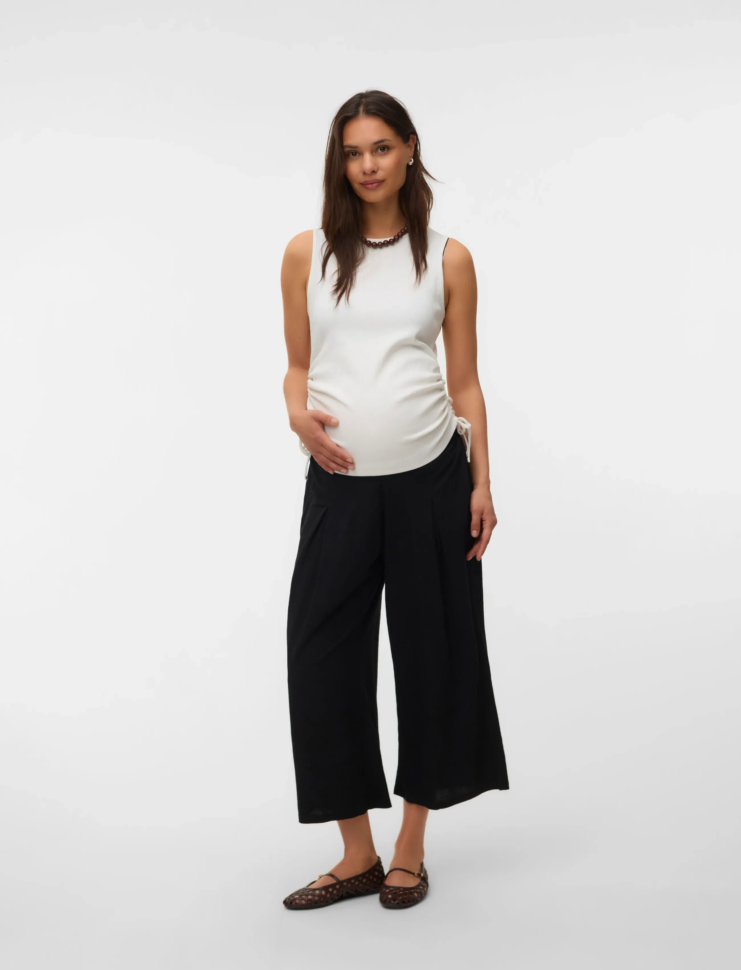 Vero Moda Maternity - VMMJASMINE WIDE CULOTTE PANTS JRS - culottes - black - 4