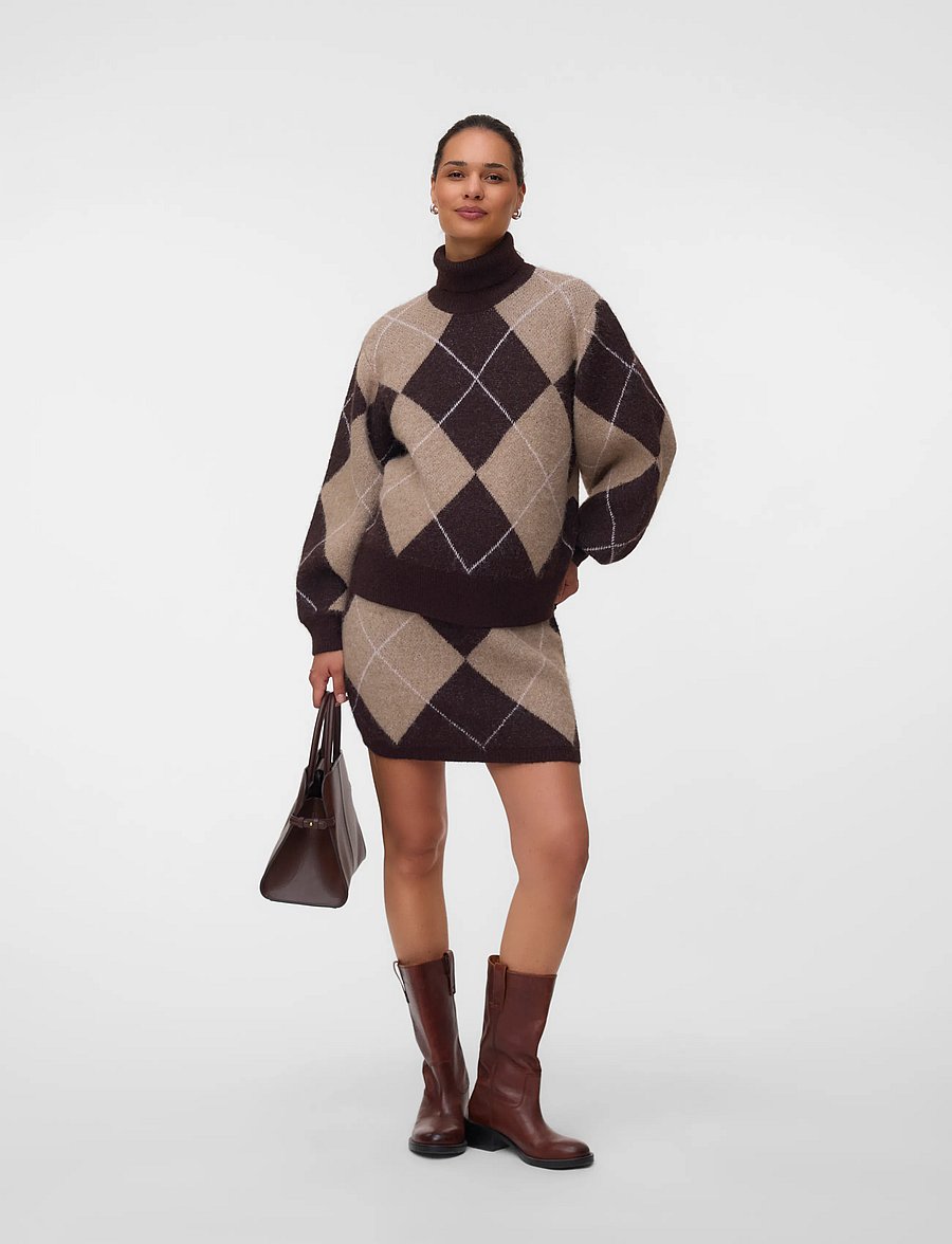 Vero Moda Maternity - VMMDARLA HW SHORT SKIRT - underdele - chocolate torte - 4