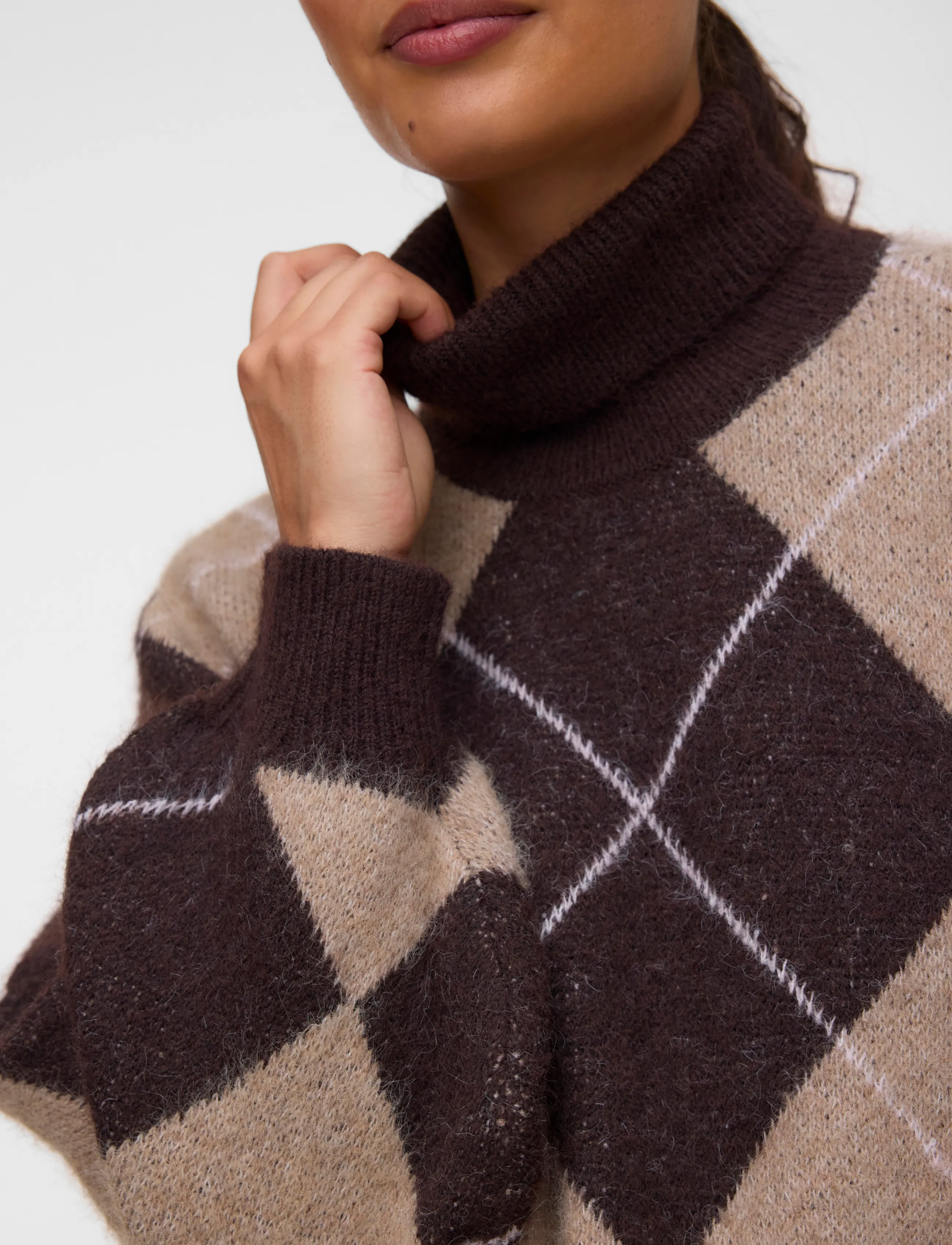 Vero Moda Maternity - VMMDARLA LS ROLLNECK PULLOVER - chocolate torte - 5