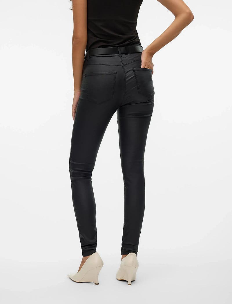 Vero Moda - VMSEVEN NW SS SMOOTH COATED PANT NOOS - skinny jeans - black - 3