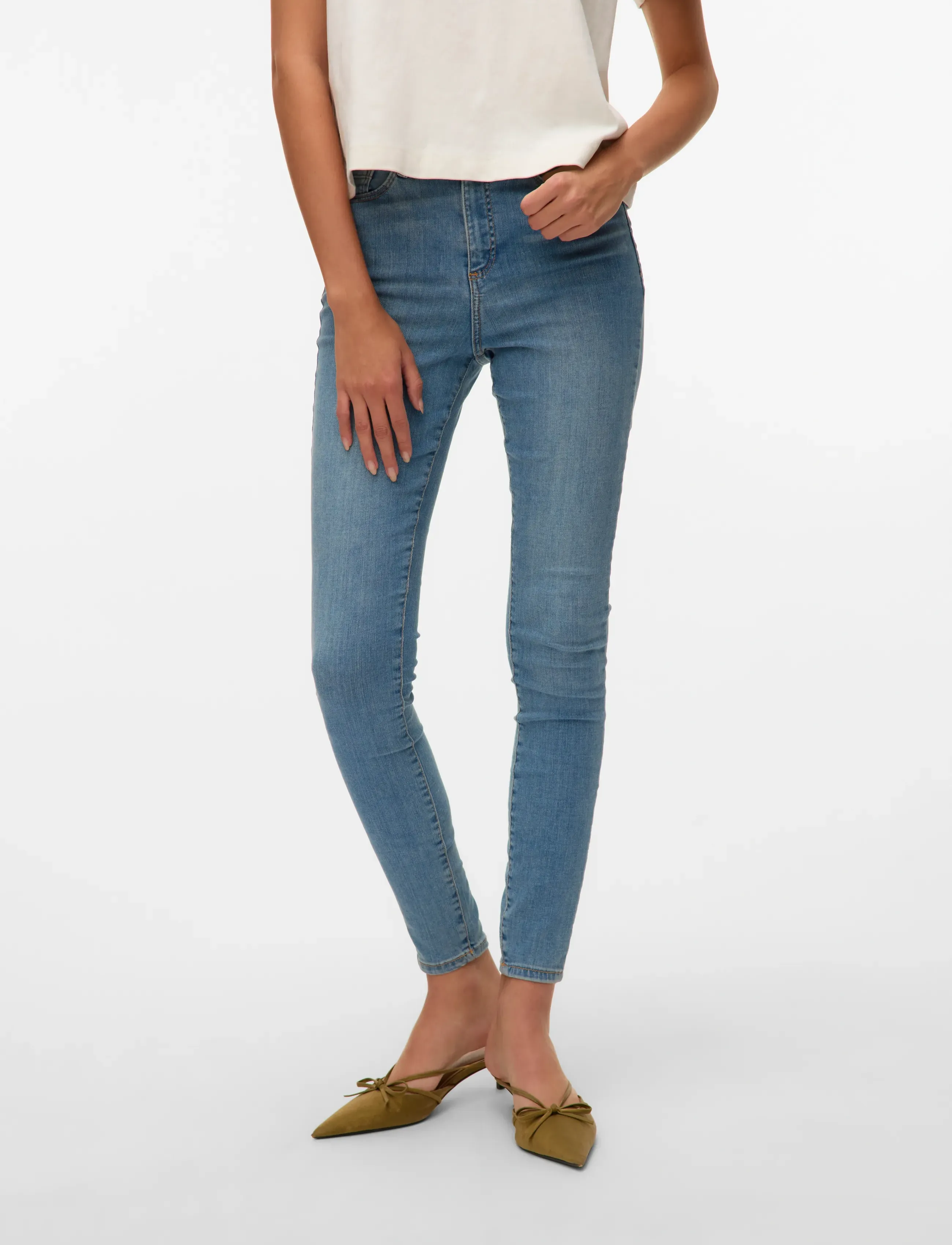 Vero Moda VMSOPHIA HW SKINNY JEANS LT BL NOOS - Jeans - LIGHT BLUE DENIM / blue