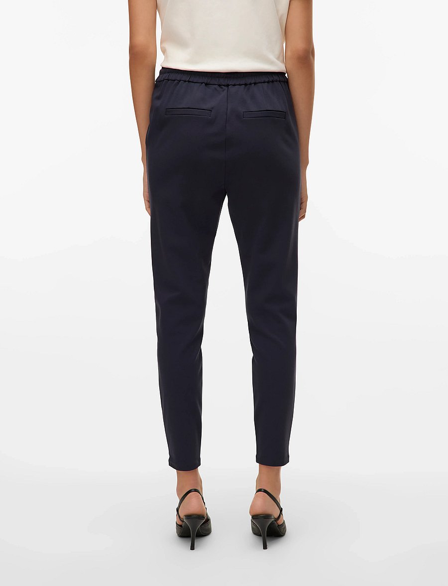 Vero Moda - VMEVA MW LOOSE STRING PANT NOOS - jogginghosen - night sky - 2