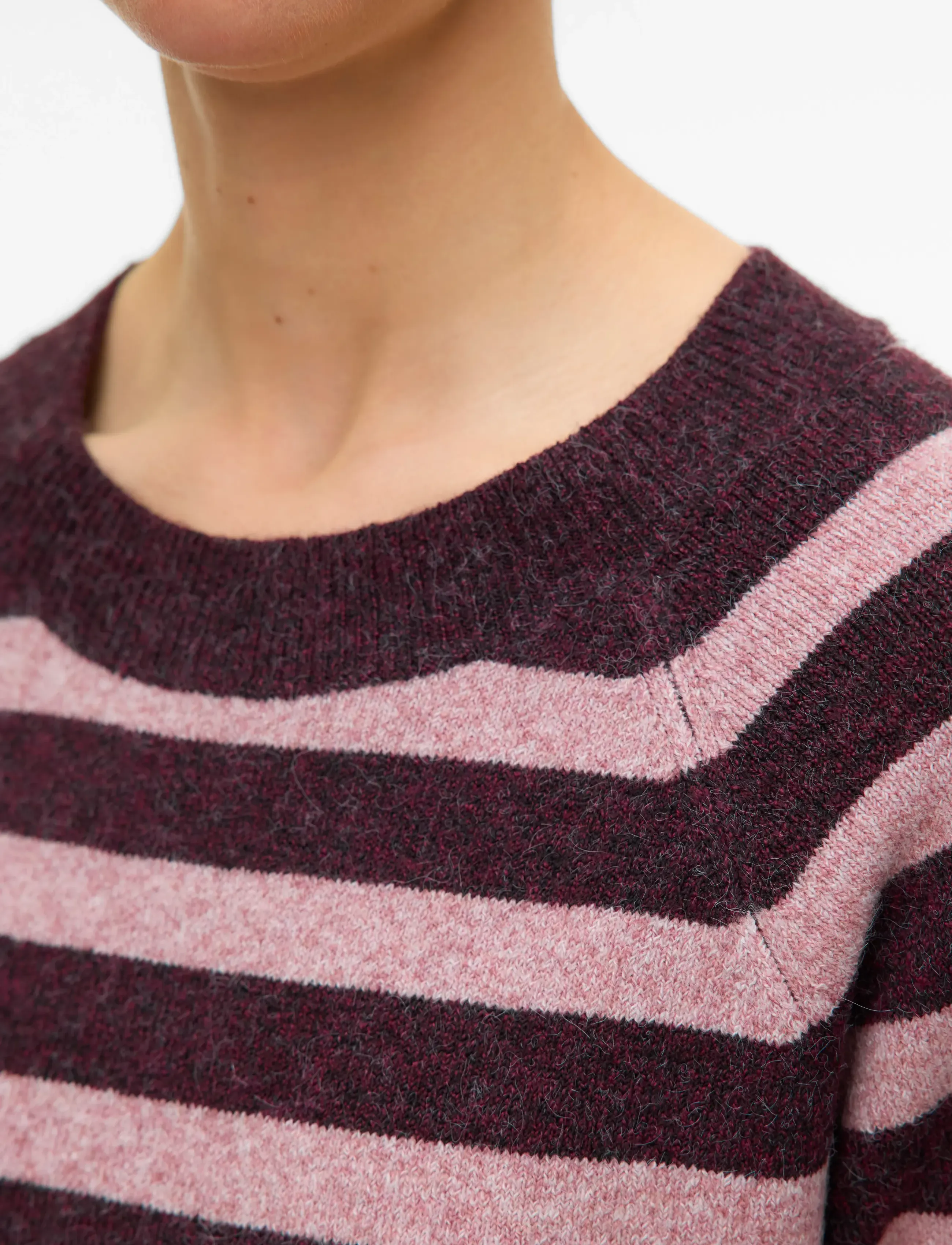 Vero Moda - VMDOFFY LS O-NECK BLOUSE GA NOOS - jumpers - winetasting - 4