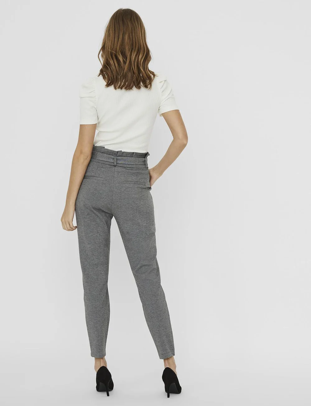 Vero Moda - VMEVA HW LOOSE PAPERBAG PANT NOOS - slim fit-byxor - medium grey melange - 3