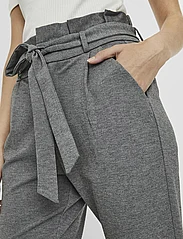 Vero Moda - VMEVA HW LOOSE PAPERBAG PANT GA NOOS - slim fit trousers - medium grey melange - 5