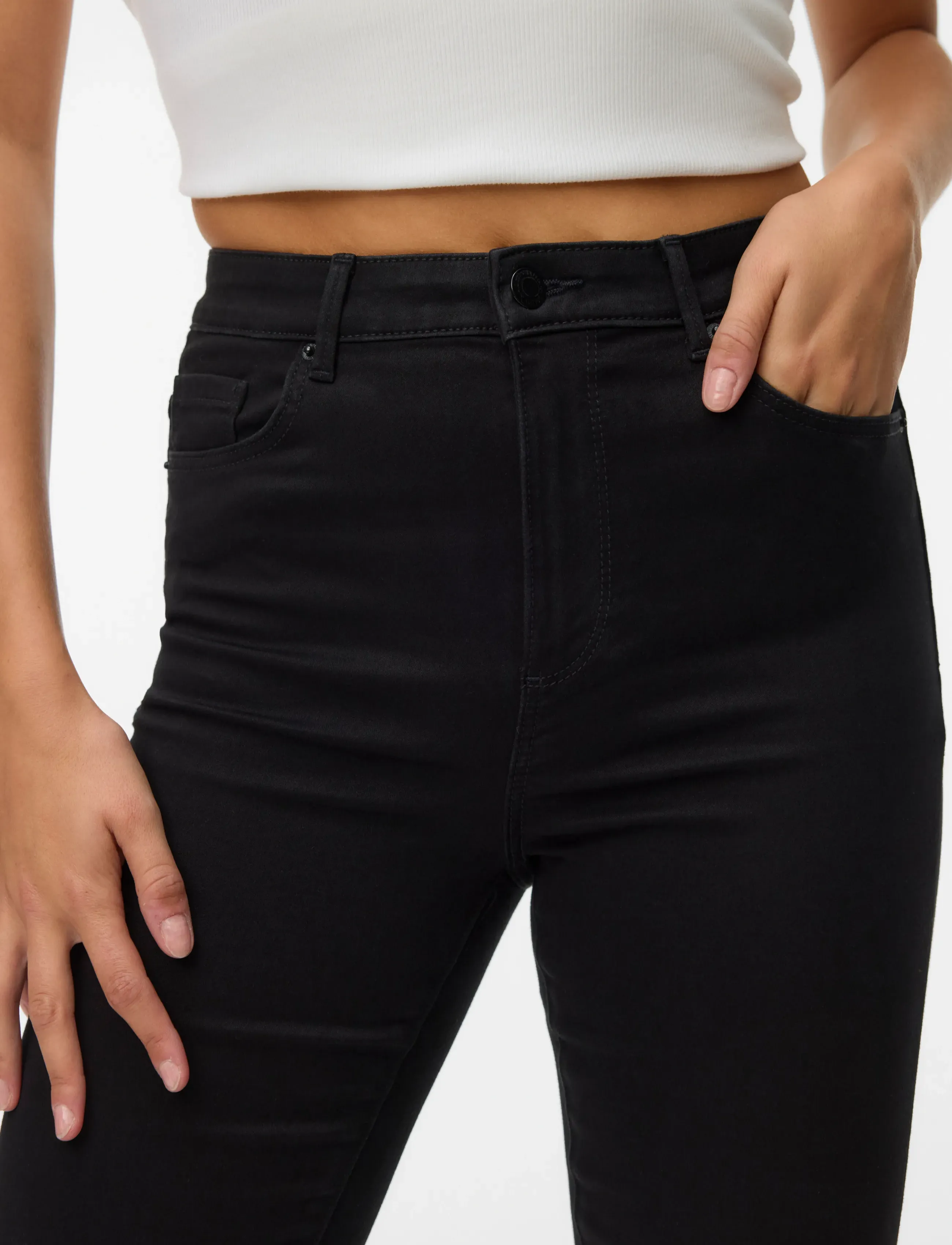Vero Moda - VMSOPHIA HW SKINNY J SOFT VI110 GA NOOS - jeans skinny - black - 4