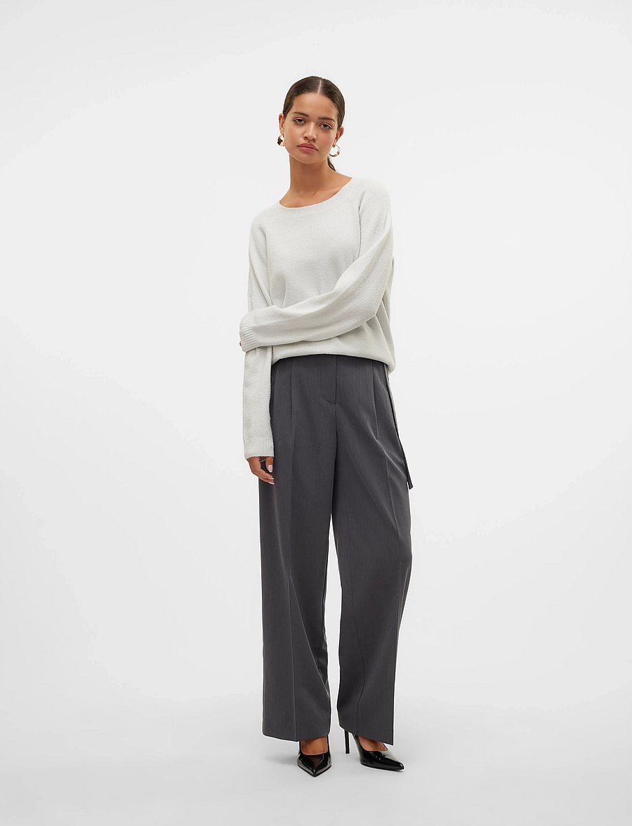 Vero Moda - VMDOFFYSHINE LS O-NECK BLOUSE REP NOOS - stickade tröjor - snow white - 4
