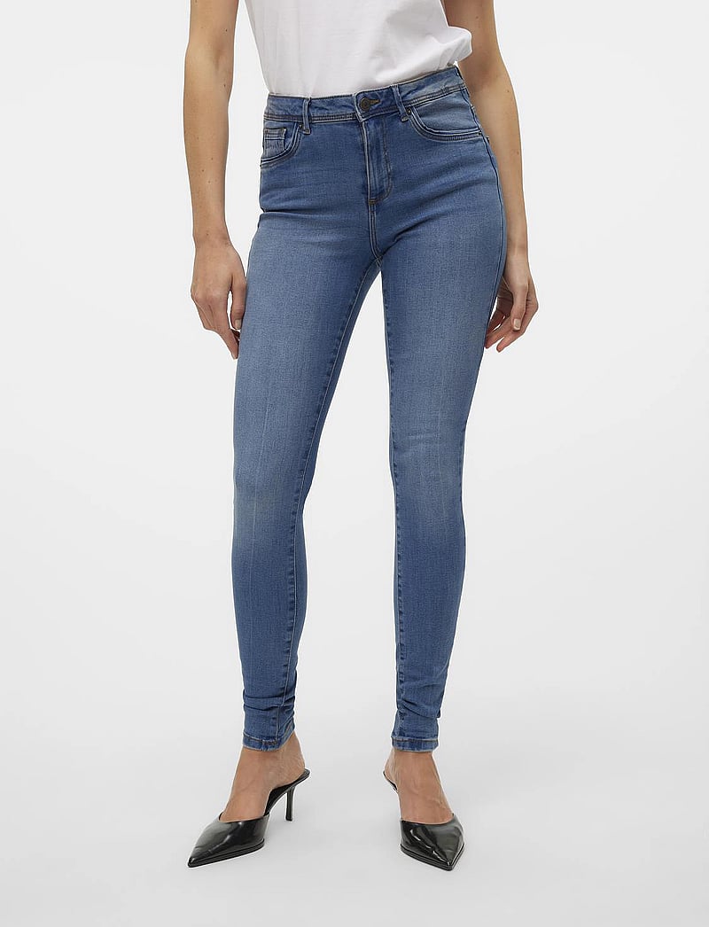 Vero Moda - VMTANYA MR S PIPING JEANS VI349 GA NOOS - skinny jeans - medium blue denim - 0