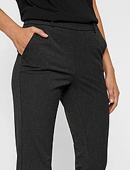 Vero Moda - VMMAYA MW LOOSE SOLID PANT NOOS - slim fit trousers - dark grey melange - 4