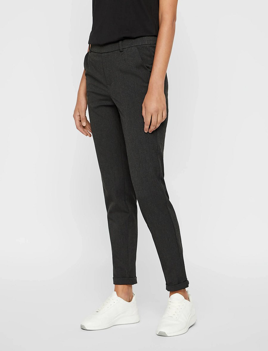 Vero Moda - VMMAYA MW LOOSE SOLID PANT NOOS - slim fit-byxor - dark grey melange - 5