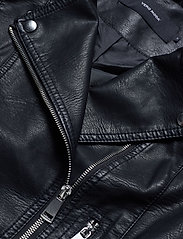 Vero Moda - VMKERRIULTRA SHORT COATED JACKET NOOS - spring jackets - black - 2