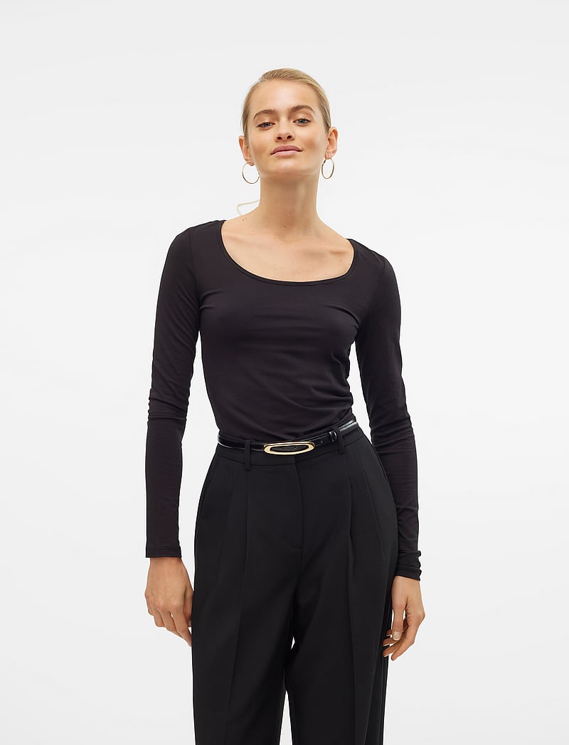 Vero Moda - VMMAXI MY LS SOFT UNECK NOOS - langärmlige tops - black - 0