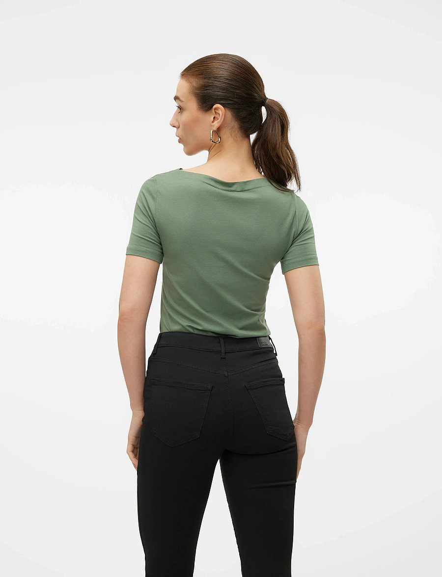 Vero Moda - VMPANDA MODAL S/S TOP NOOS - t-shirts - laurel wreath - 2