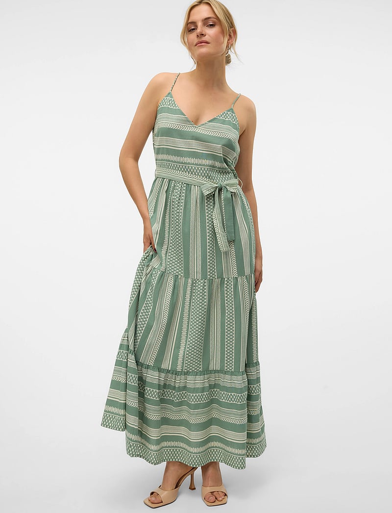 Vero Moda - VMDICTHE SINGLET ANCLE DRESS WVN GA - summer dresses - dark ivy - 3