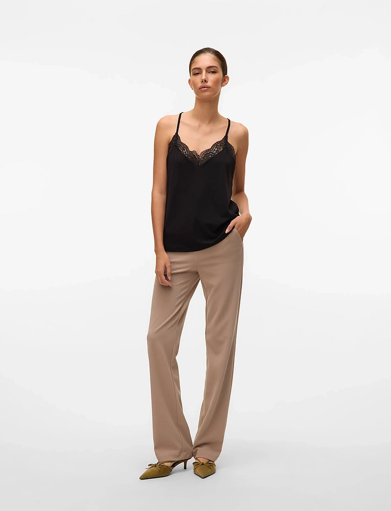 Vero Moda - VMANA S/L LACE TOP GA NOOS - Ärmellose blusen - black - 4