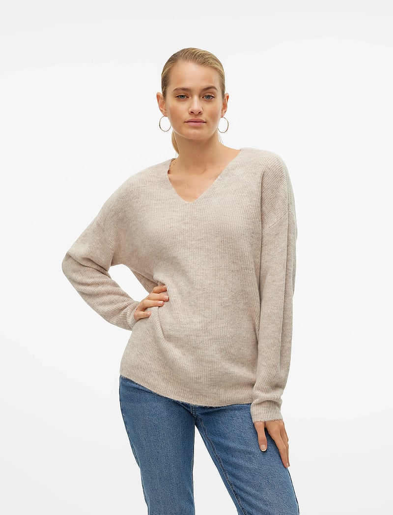 Vero Moda - VMCREWLEFILE LS V-NECK BLOUSE NOOS - stickade tröjor - birch - 5