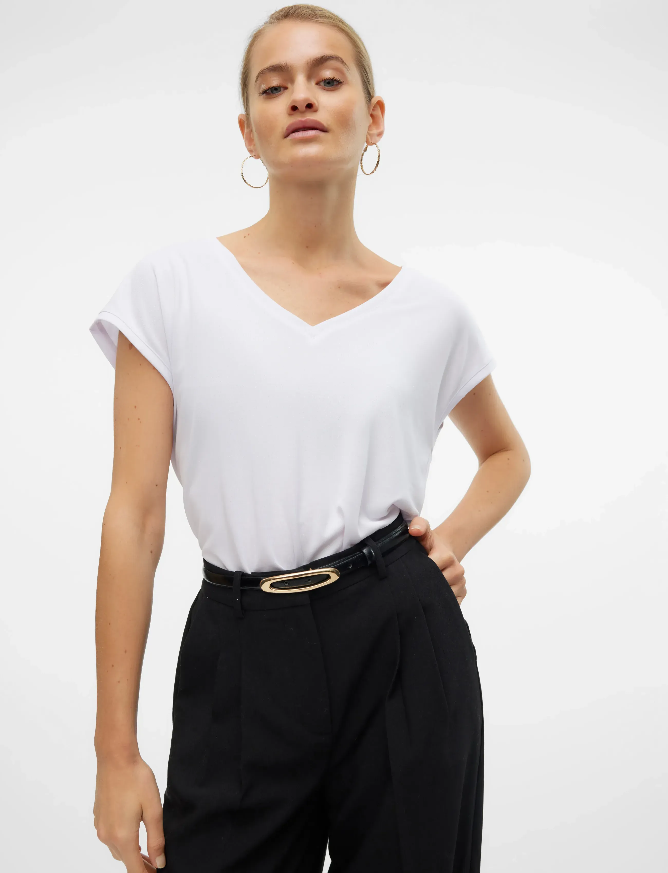 Vero Moda - VMFILLI SS V-NECK TEE NOOS - t-särgid - bright white - 5