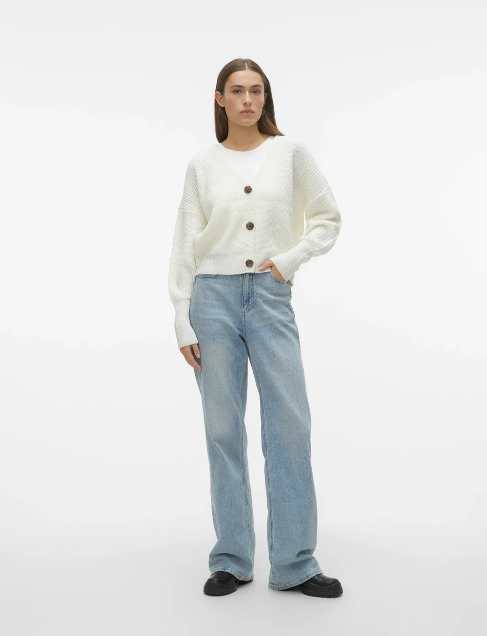 Vero Moda - VMLEA LS V-NECK CUFF CARDIGAN - koftor - cloud dancer - 3