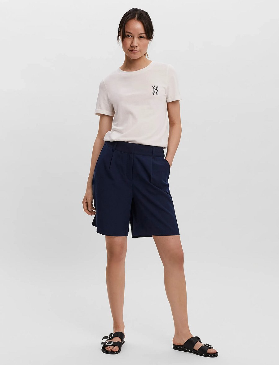 Vero Moda - VMZELDA HW LOOSE SHORTS BOO - shorts casual - navy blazer - 3