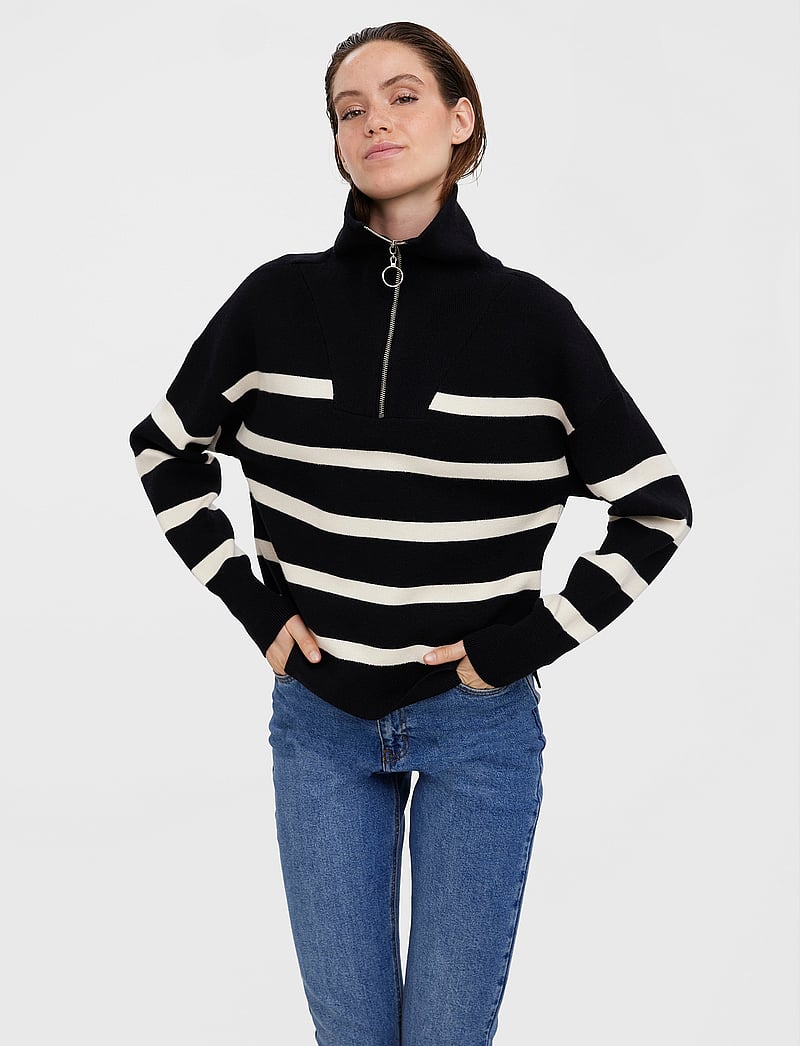 Vero Moda - VMSABA STRIPE LS HIGHNECK BLOUSE GA NOOS - rollkragenpullover - black - 0