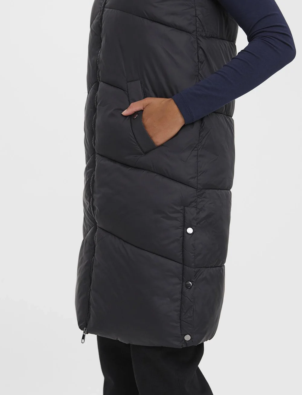 Vero Moda - VMUPPSALA 3-4 WAISTCOAT - sügisjakid - black - 4
