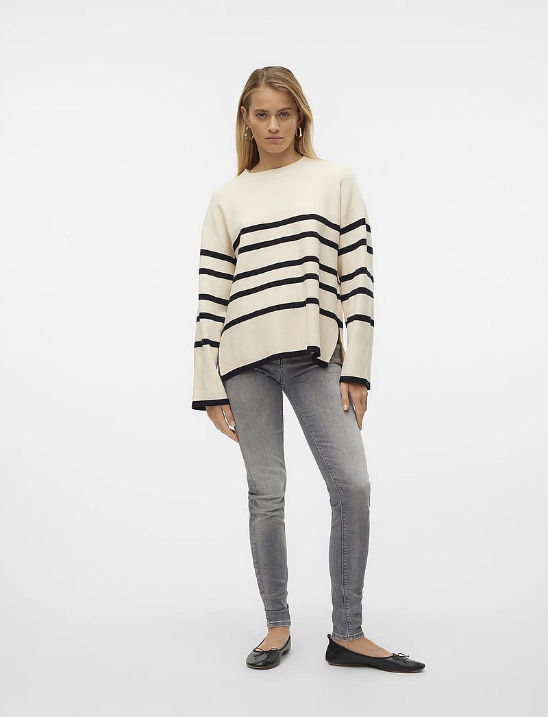 Vero Moda - VMSABA LS O-NECK STRIPE PULLOVER GA NOOS - stickade tröjor - birch - 4