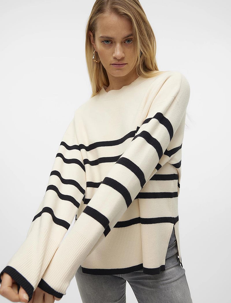 Vero Moda - VMSABA LS O-NECK STRIPE PULLOVER GA NOOS - stickade tröjor - birch - 5