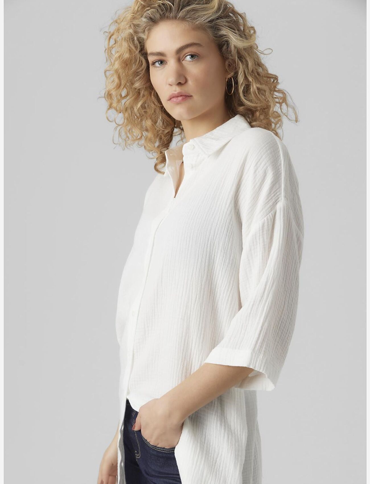 Vero Moda - VMNATALI 3/4 LONG OVERSHIRT WVN GA NOOS - overshirts - snow white - 5