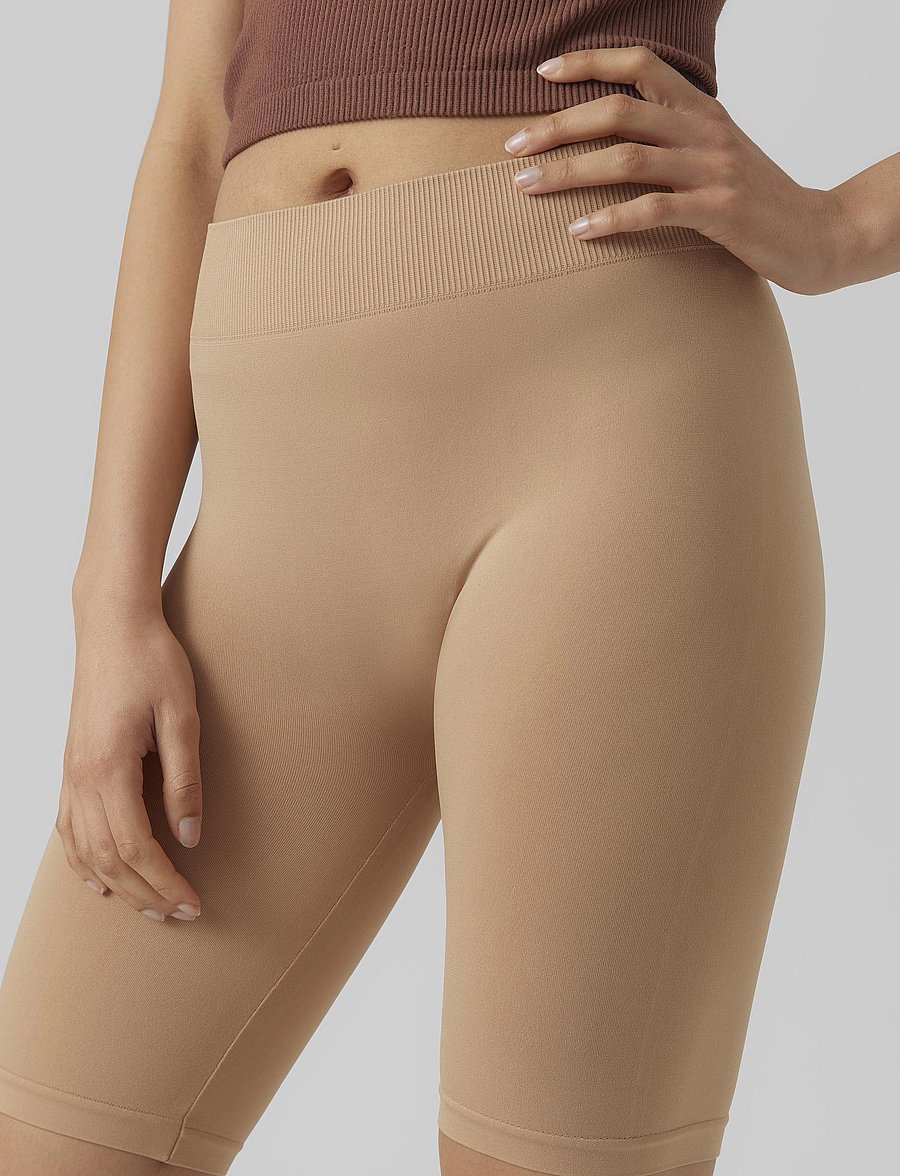 Vero Moda - VMJACKIE SHORTS SEAMLESS NOOS - 1/2 länge - tan - 5