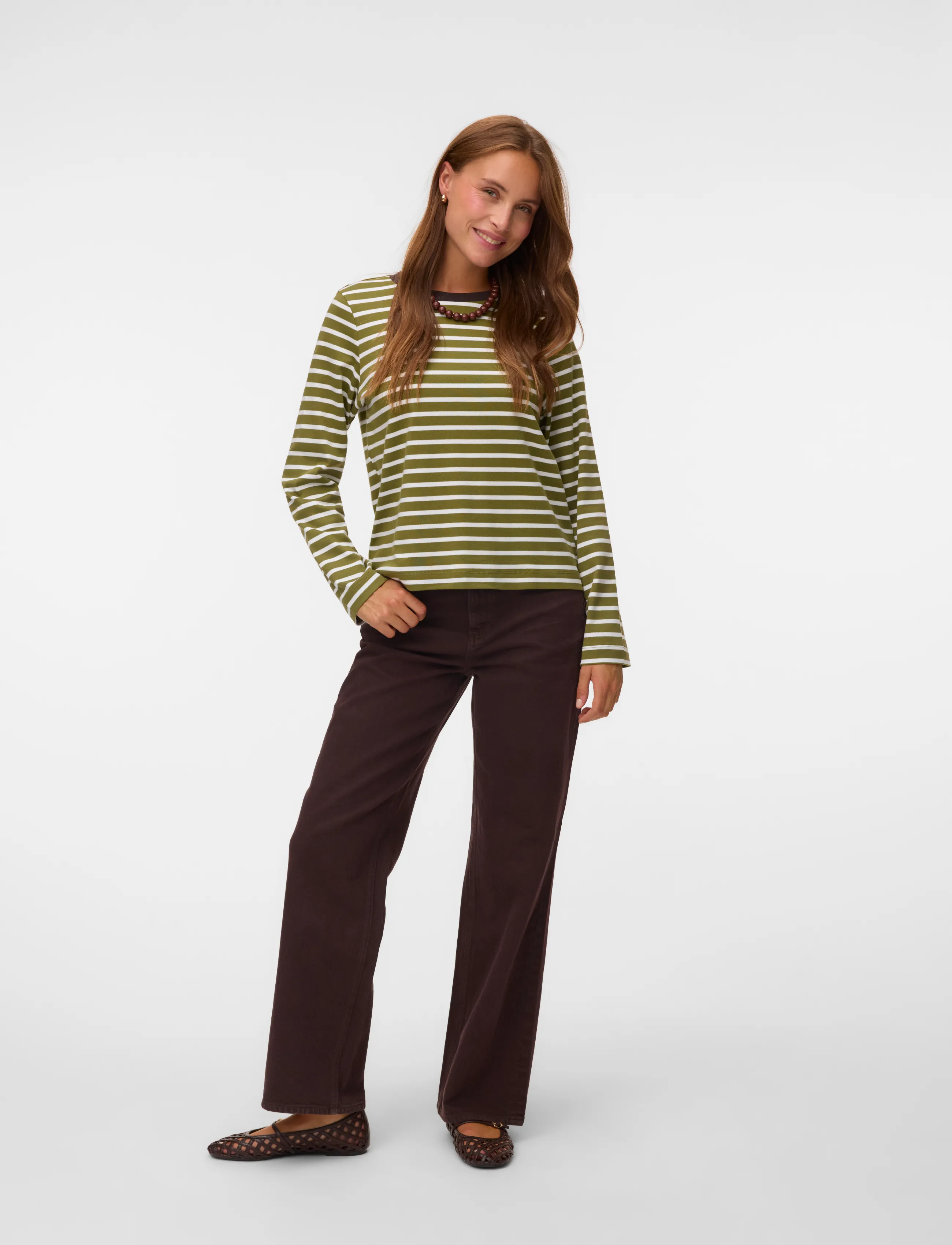 Vero Moda VMTESSA HR WIDE JEANS COLOR GA NOOS - Clothing - CHOCOLATE TORTE / brown