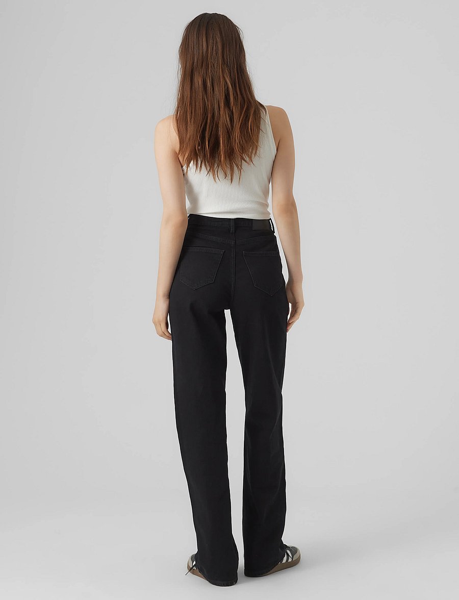 Vero Moda - VMTESSA HR WIDE JEANS RA118 GA NOOS - hosen mit weitem bein - black - 3