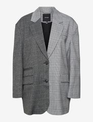 Vero Moda - VMMILA LS OVERSIZED CHECK BLAZER - vakarėlių drabužiai išparduotuvių kainomis - dark grey - 0