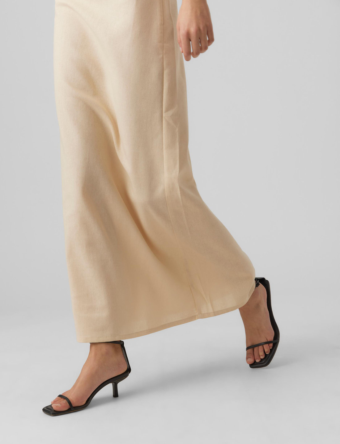 Vero moda simply easy 2025 maxi skirt