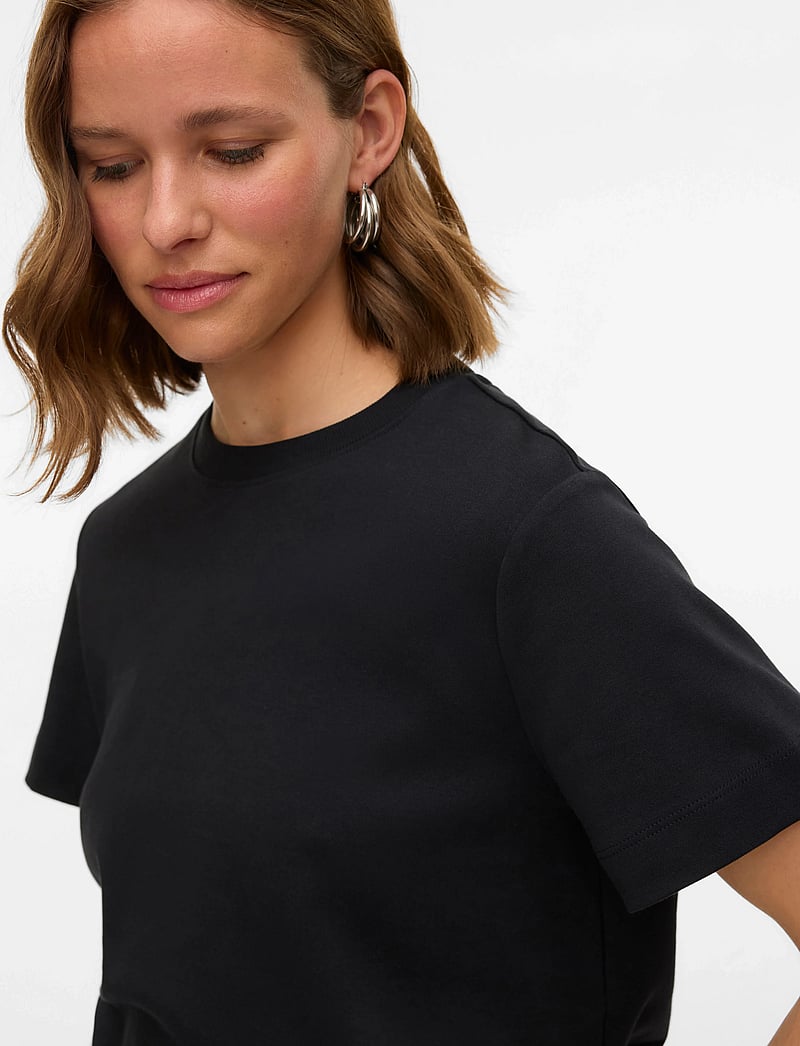 Vero Moda - AWNAIMA SS O-NECK T-SHIRT NOOS - t-shirts - black - 3