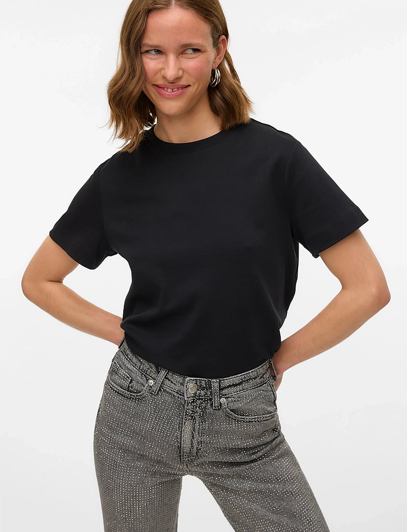 Vero Moda - AWNAIMA SS O-NECK T-SHIRT NOOS - t-shirts - black - 5