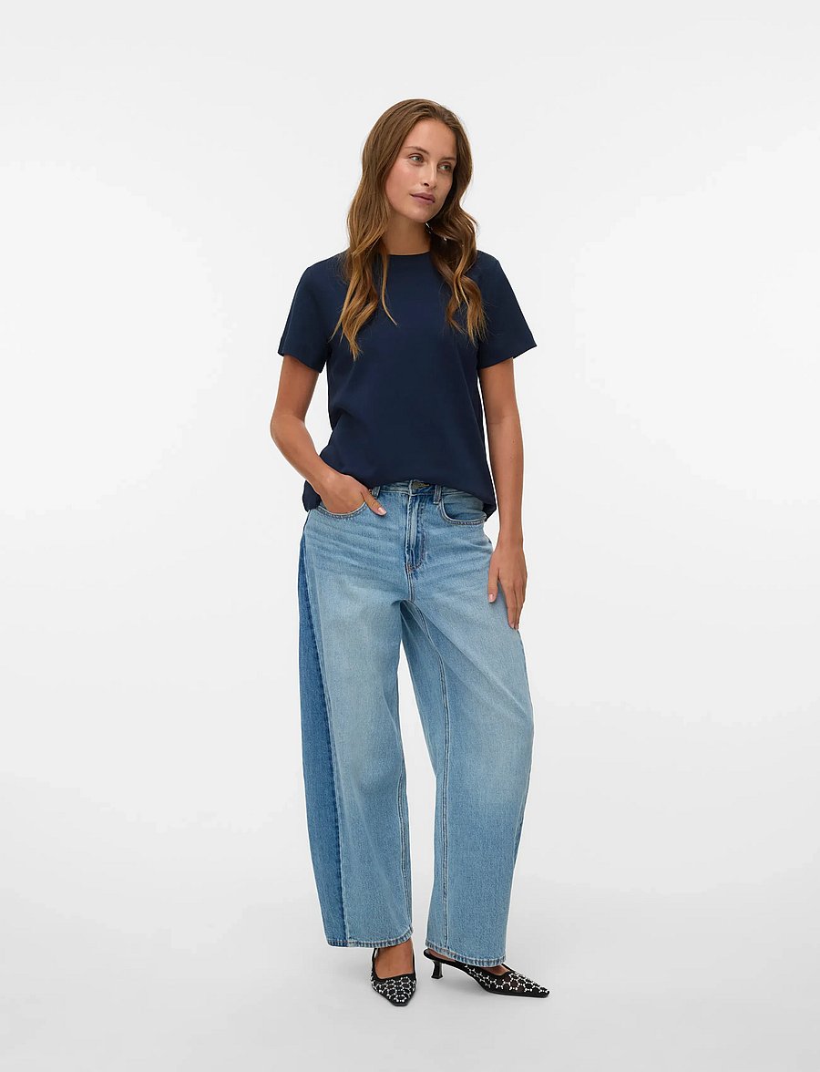 Vero Moda - AWNAIMA SS O-NECK T-SHIRT NOOS - t-shirts - dark sapphire - 0