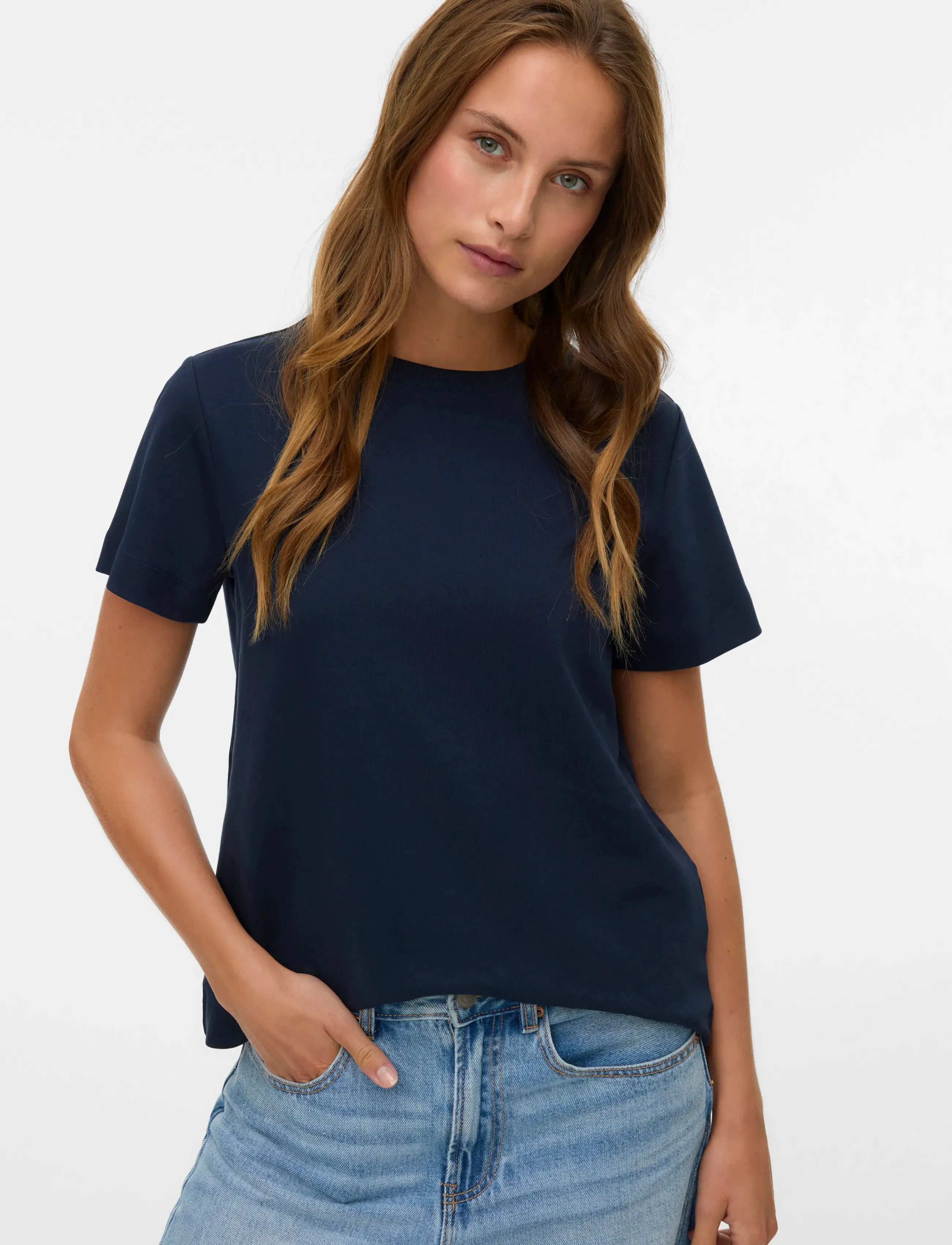 Vero Moda - AWNAIMA SS O-NECK T-SHIRT NOOS - t-shirts - dark sapphire - 4