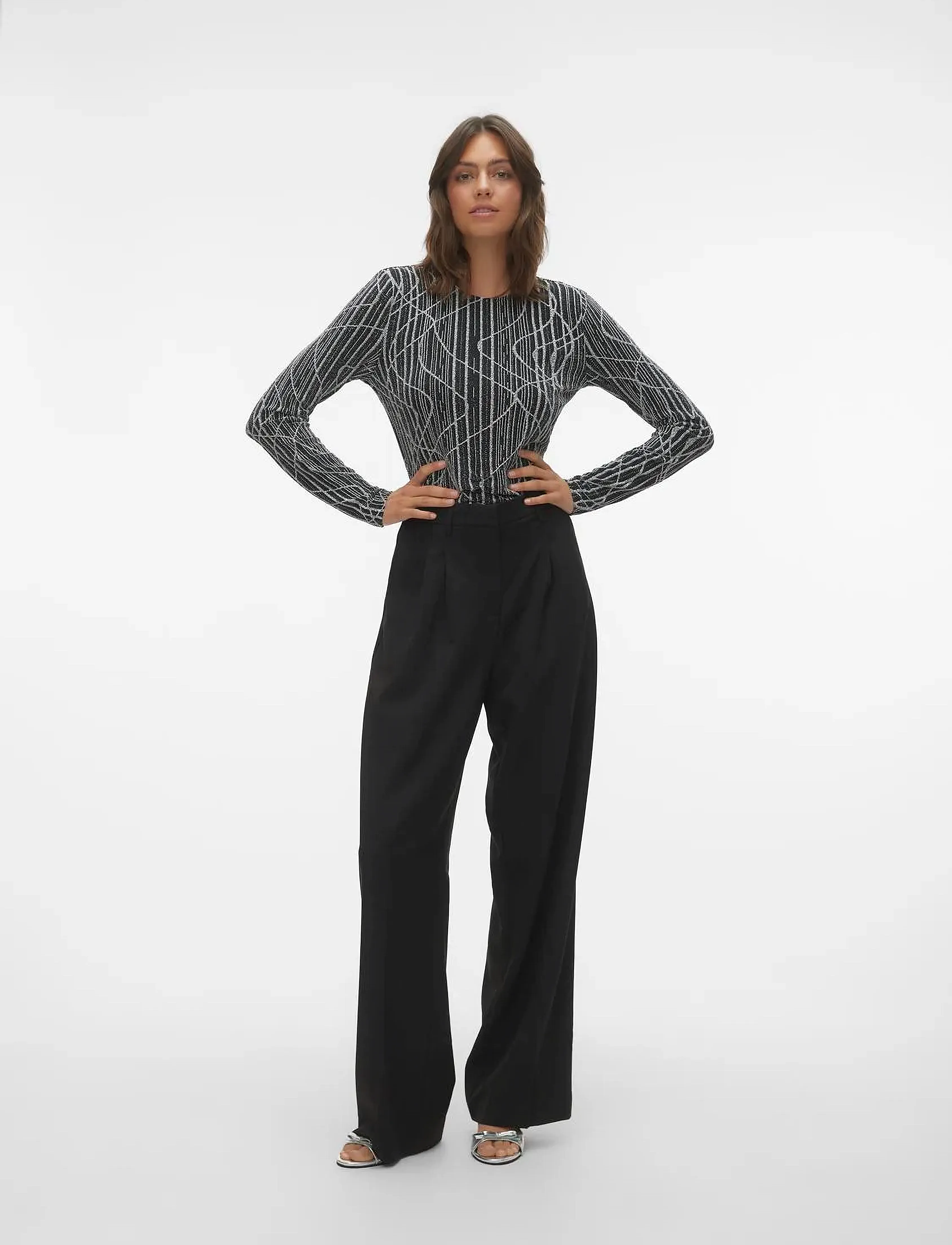 Vero Moda - VMKANZ SIBE LS SHORT TOP JRS - laveste priser - black - 5