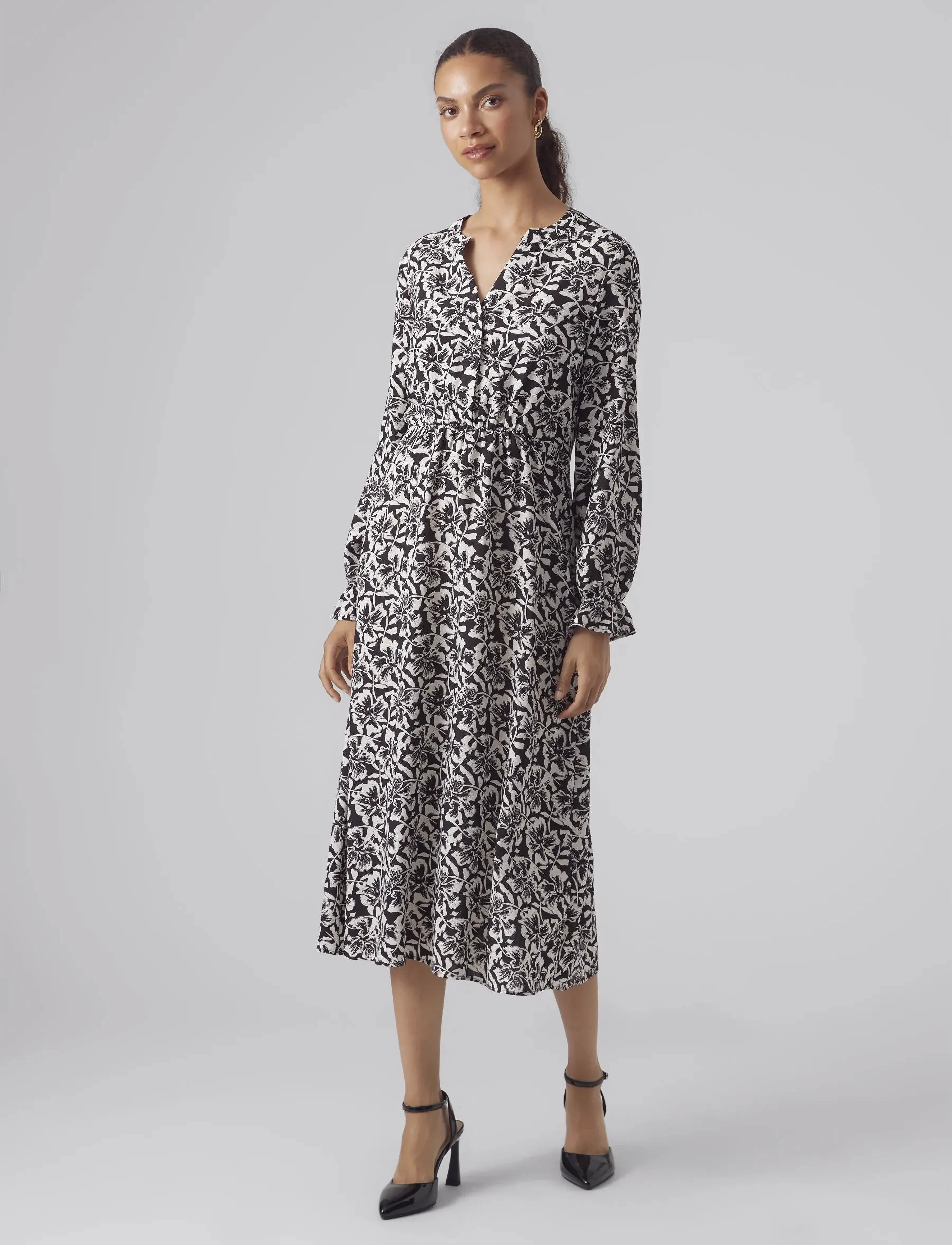 Vero Moda - VMSOPHIA L/S ANKLE DRESS WVN BOO - die niedrigsten preise - black - 5