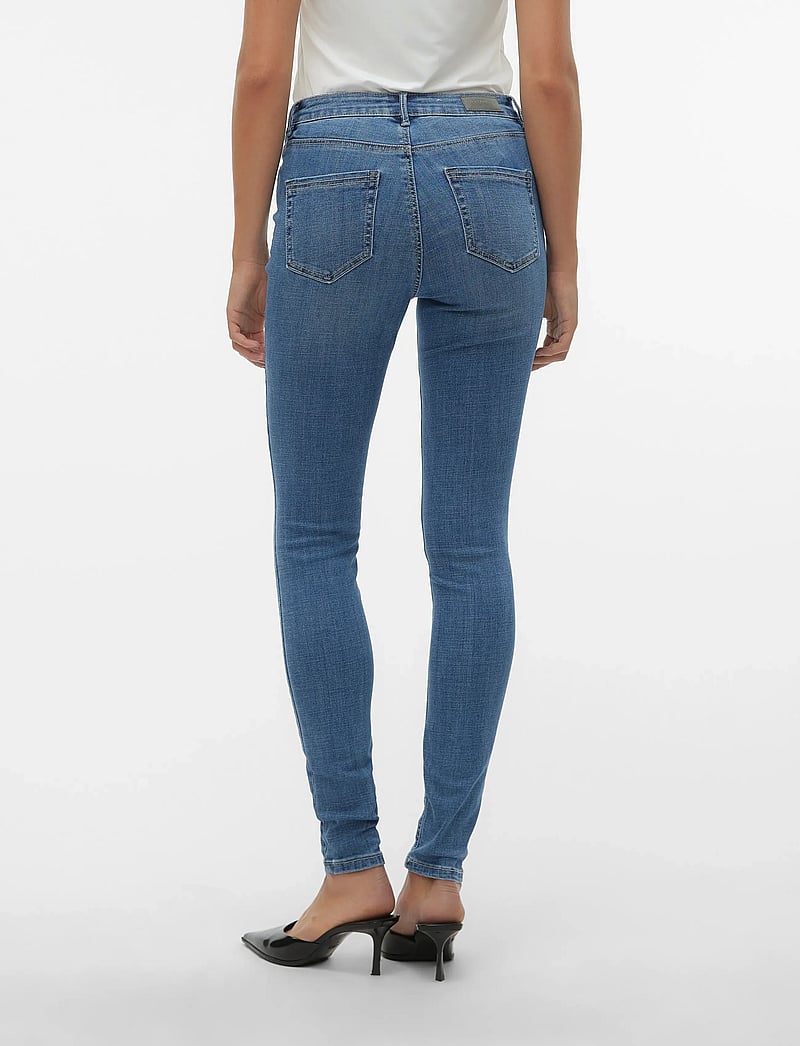 Vero Moda - VMFLASH MR SKINNY JEANS LI347 GA NOOS - skinny jeans - medium blue denim - 2