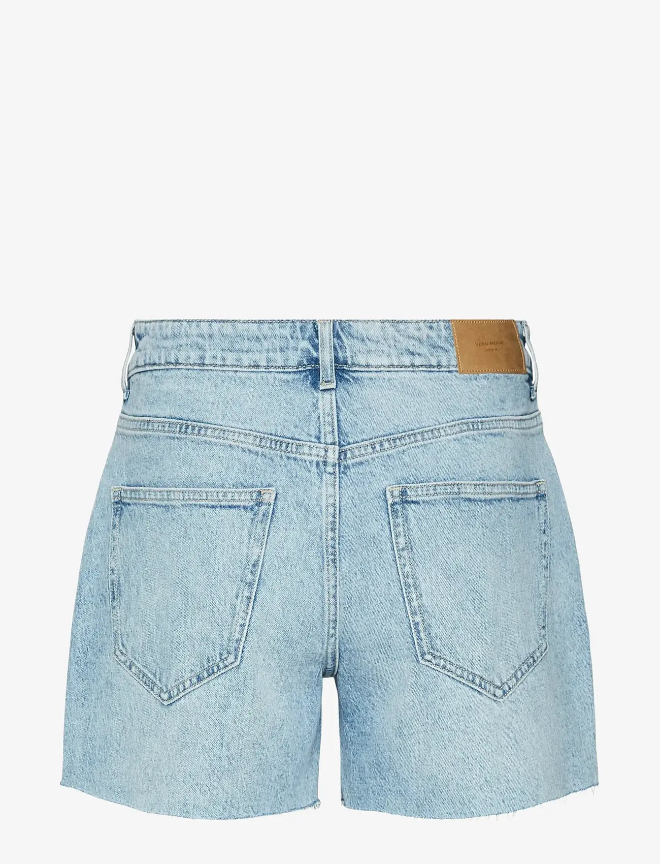 Vero Moda - VMTESS MR SHORT DNM SHORTS MIX GA NOOS - jeansshorts - light blue denim - 2