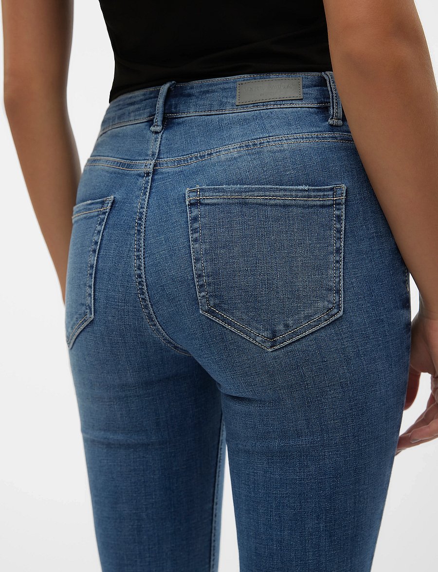 Vero Moda - VMFLASH MR FLARED JEANS LI347 GA NOOS - flared jeans - medium blue denim - 3