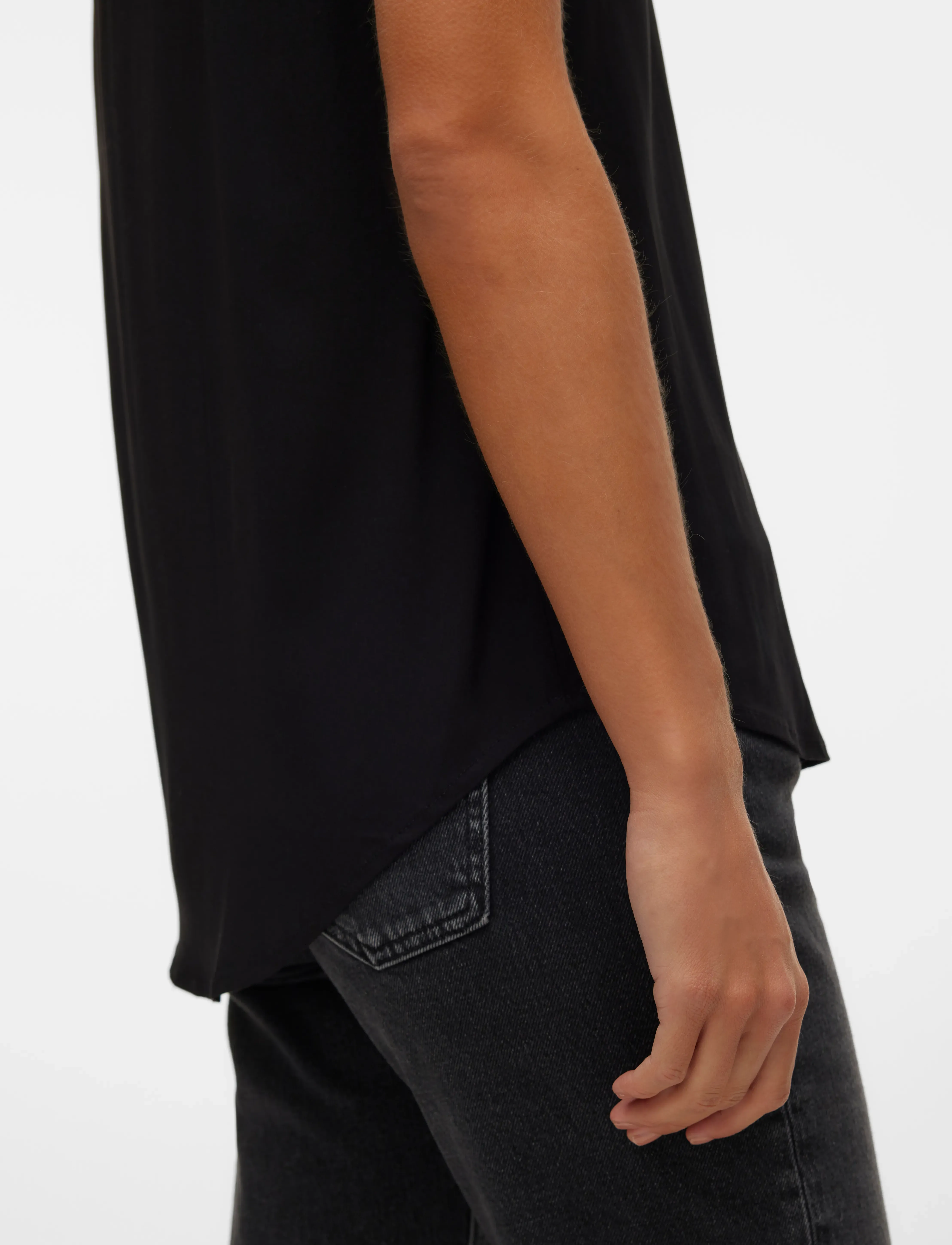 Vero Moda - VMBELLA SS TOP WVN NOOS - t-paidat - black - 5