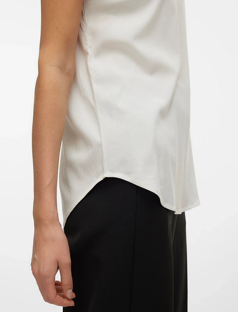 Vero Moda - VMBELLA SS TOP WVN NOOS - t-shirts - snow white - 4