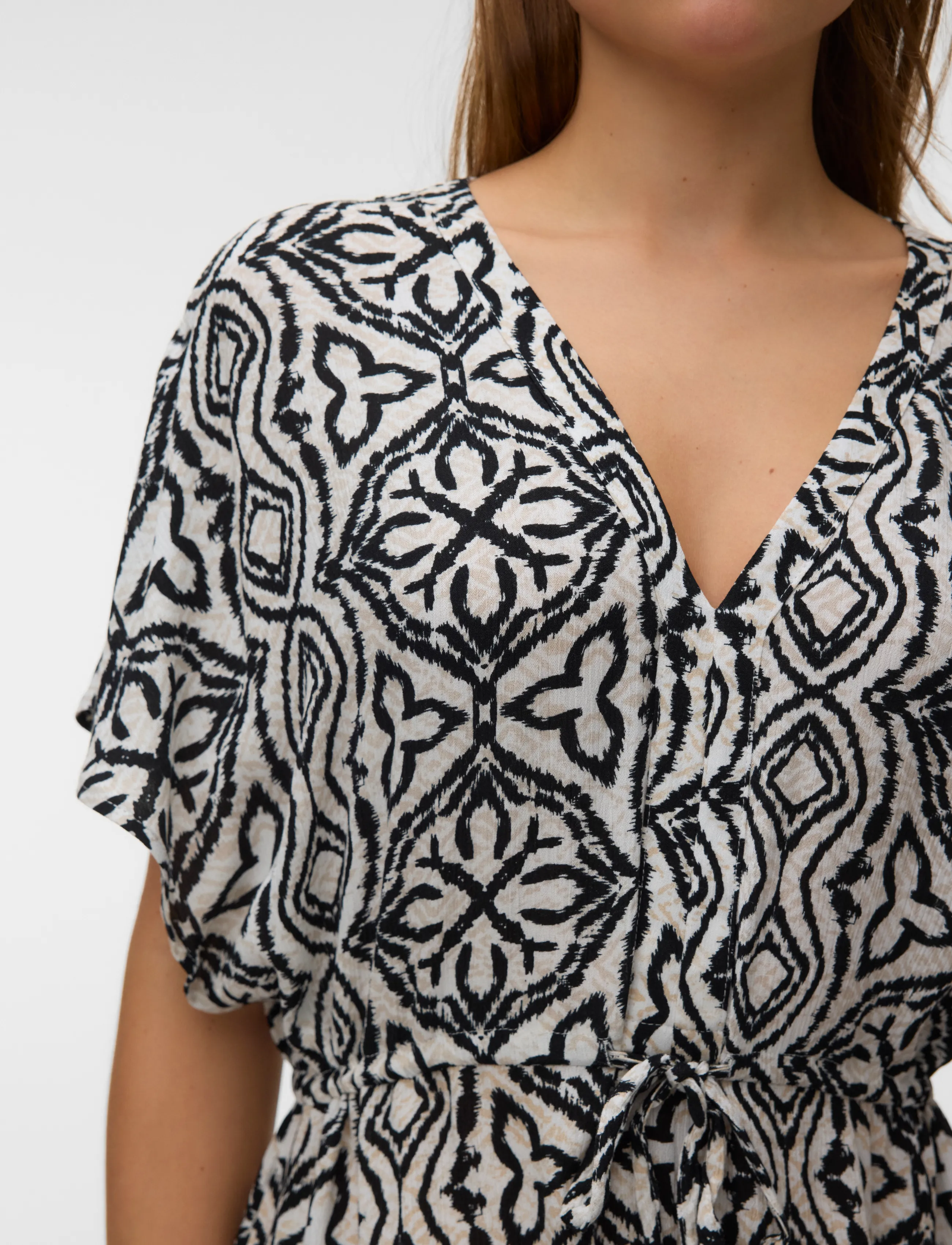 Vero Moda - VMMENNY SS 7/8 KAFTAN WVN GA - sommerkjoler - birch - 3
