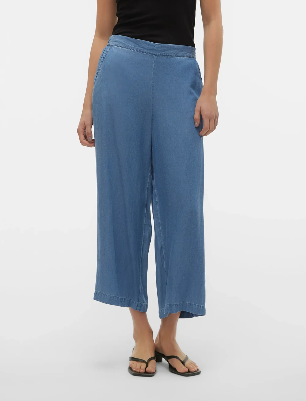Vero Moda - VMBREE MR WIDE TENCEL CULOTTE GA NOOS - culotte püksid - medium blue denim - 5